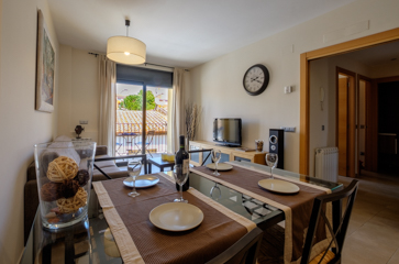 CAN TARONGETA Apt. 2-2